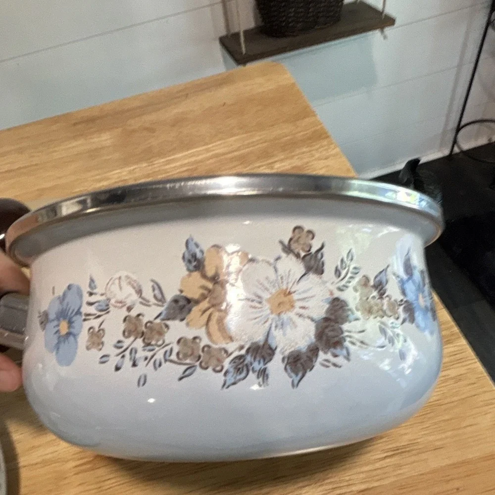 Vintage Crowning Spring Harvest Blossom Porcelain Enamel Saucepan Set w/ Lid